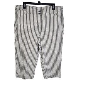 Lane Bryant Womens Capri Pant Size 18 Gray Striped Curvy Allie Stretch High Rise